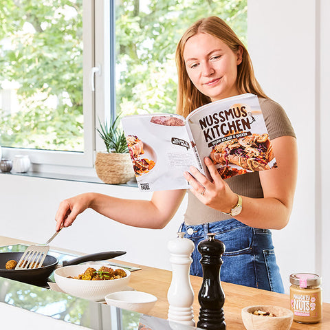 Готварска книга Nut Butter Kitchen